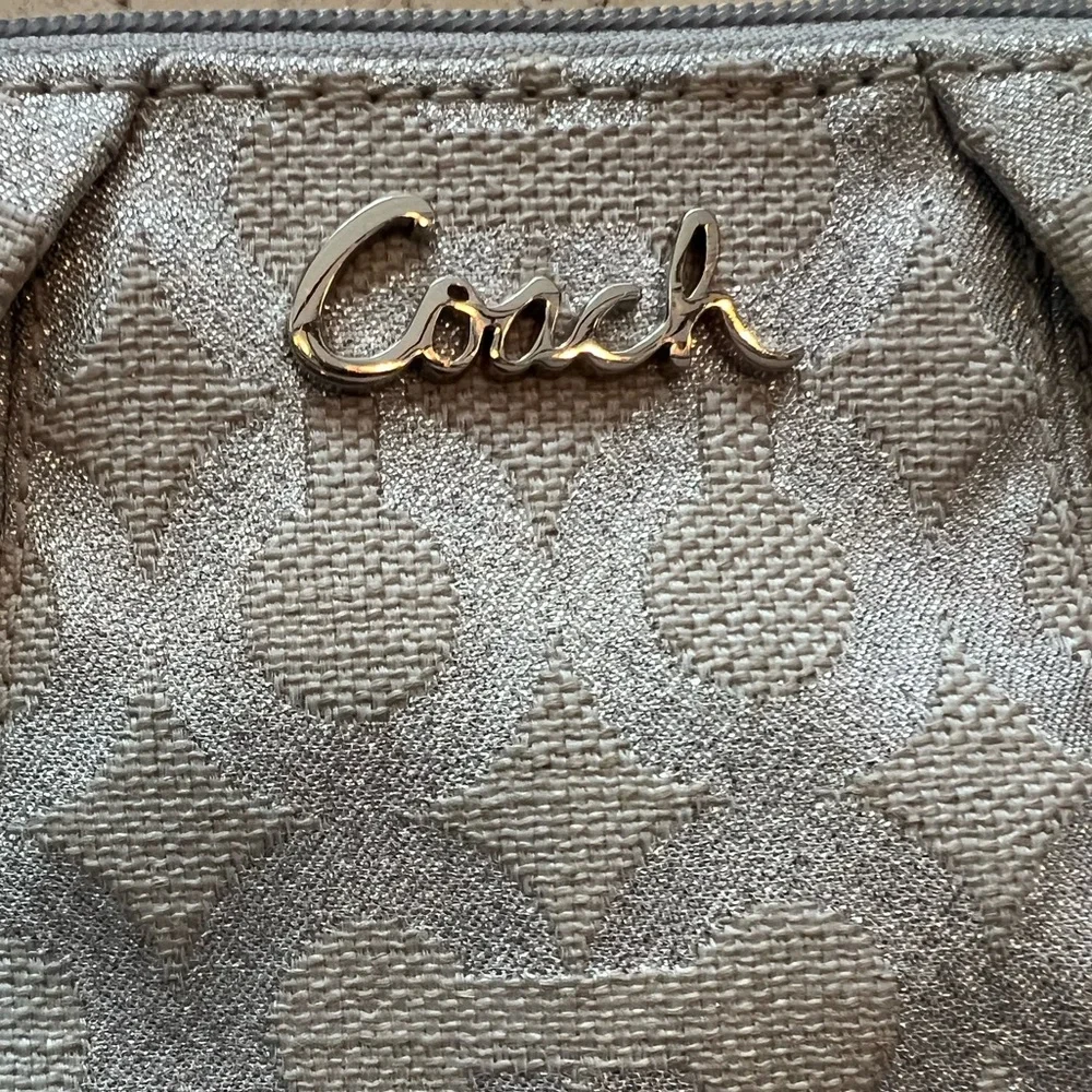 Coach Metallic Silver Monogram Wristlet Clutch with thick strap and Hangtag - Picture 3 of 9